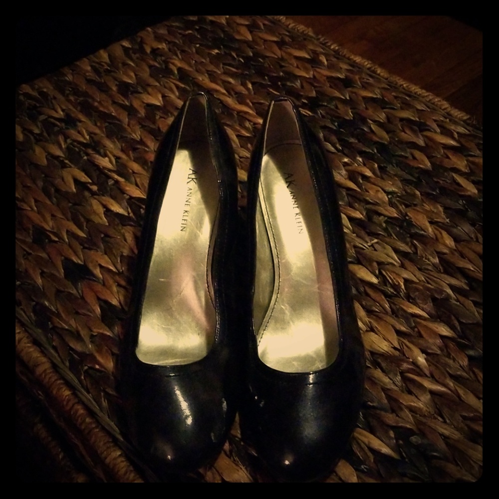 Anne Klein Pumps